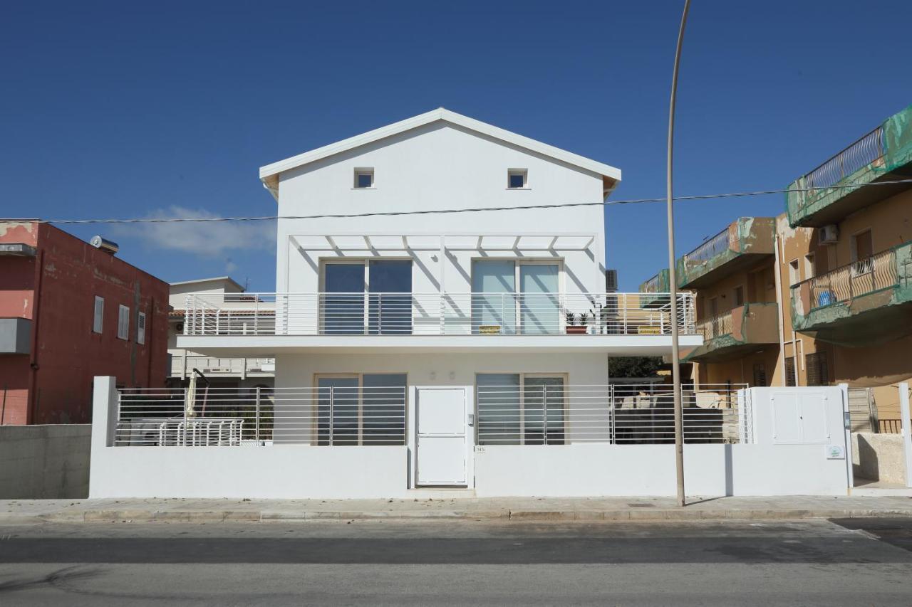 הוילה אבולה La Residenza Del Lido Pantanello מראה חיצוני תמונה